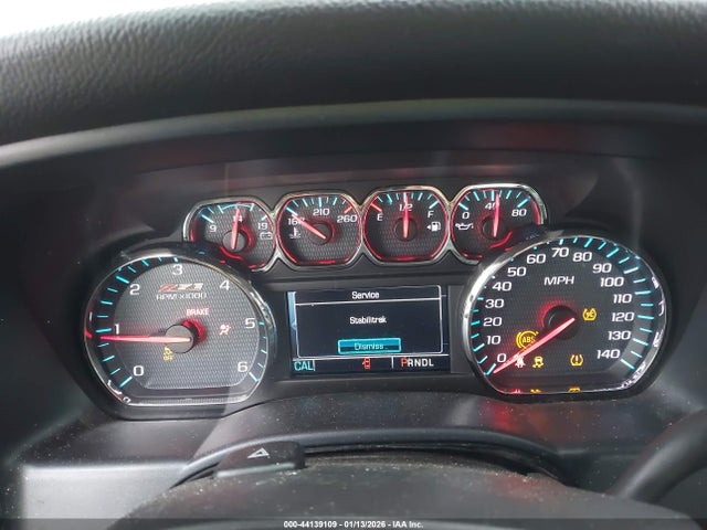 1GCVKREC6JZ189502 Chevrolet Silverado 1500 2lt
