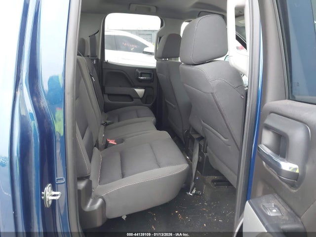 1GCVKREC6JZ189502 Chevrolet Silverado 1500 2lt