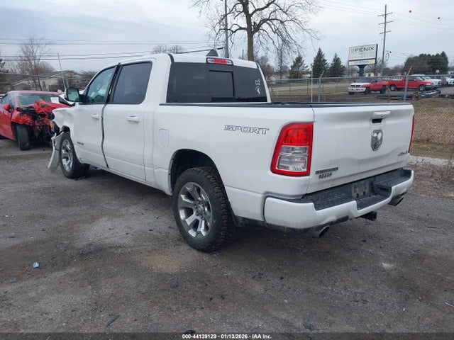 2020 RAM 1500 1C6SRFFT5LN254966 Photo 2