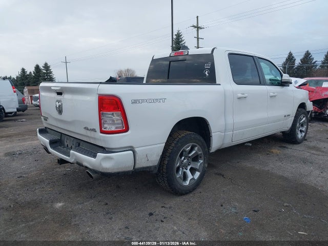 2020 RAM 1500 1C6SRFFT5LN254966 Photo 3