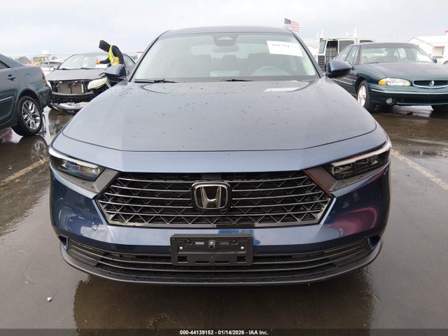 Продаж на аукціоні авто 2024 Honda Accord Ex, vin: 1HGCY1F37RA084128, номер лоту: 44139152