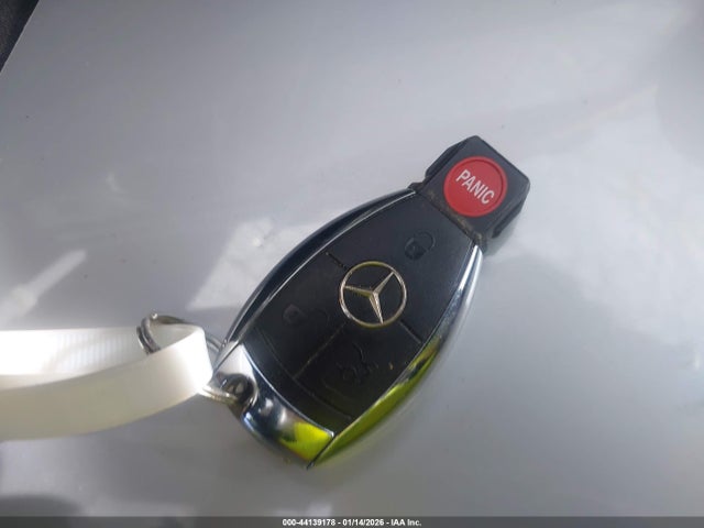 2008 MERCEDES-BENZ E 550 WDBUF72X48B258555 Photo 10