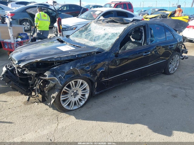 2008 MERCEDES-BENZ E 550 WDBUF72X48B258555 Photo 1