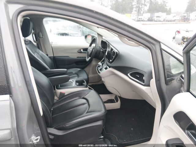 2023 CHRYSLER PACIFICA 2C4RC1BG7PR581544 Photo 4