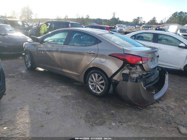 5NPDH4AE4GH704596 Hyundai ELANTRA SE