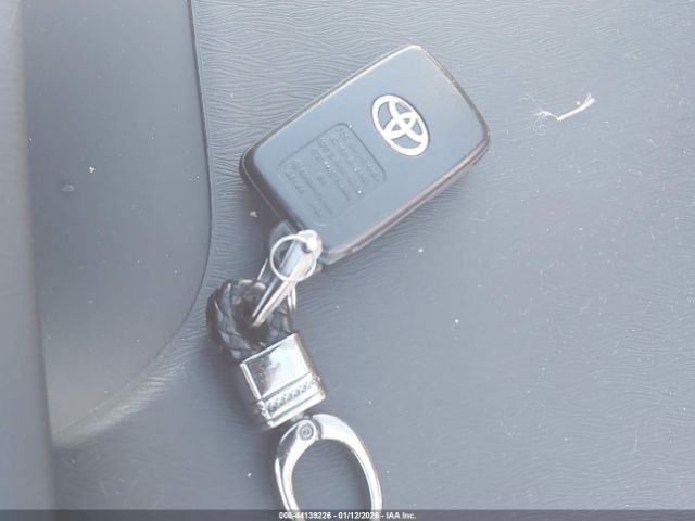 2013 TOYOTA PRIUS JTDKN3DU1D0355905 Photo 10