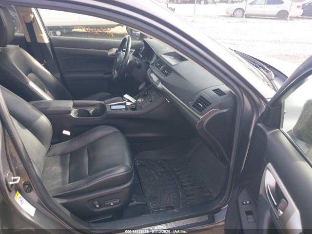 Lexus CT 200H 2014 JTHKD5BHXE2185083 Image 5