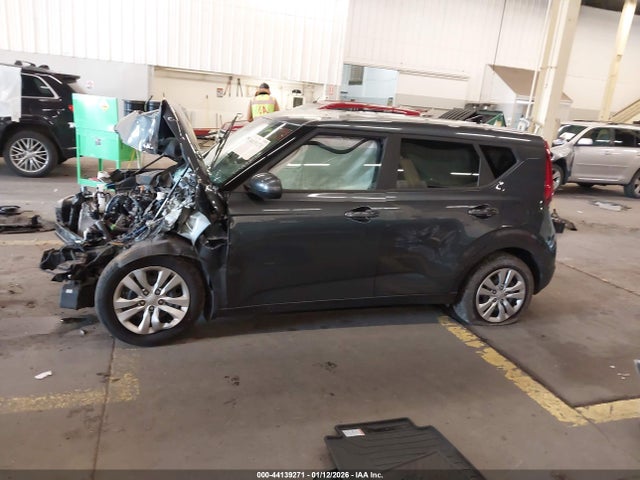 KNDJ23AU4M7787260 KIA SOUL LX