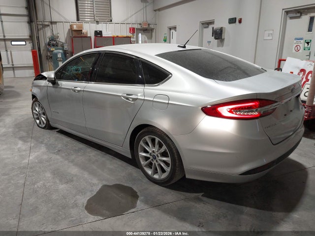 2017 FORD FUSION HYBRID 3FA6P0LU5HR190870 Photo 2