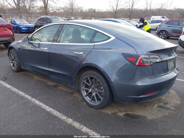 2020 TESLA MODEL 3 5YJ3E1EA6LF739241 Photo 2