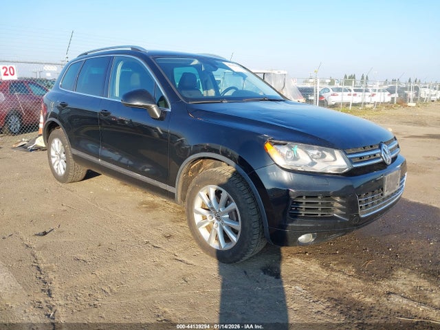 2014 VOLKSWAGEN TOUAREG WVGEF9BP6ED005878