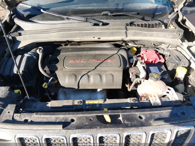 2019 JEEP RENEGADE ZACNJBAB8KPK73809 Photo 9