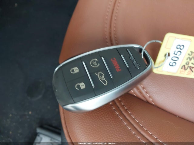 2024 ALFA ROMEO GIULIA ZARFAMBN6R7680536 Photo 10