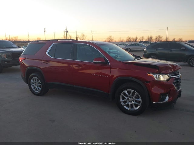 1GNERGKW1KJ130699 Chevrolet Traverse Lt