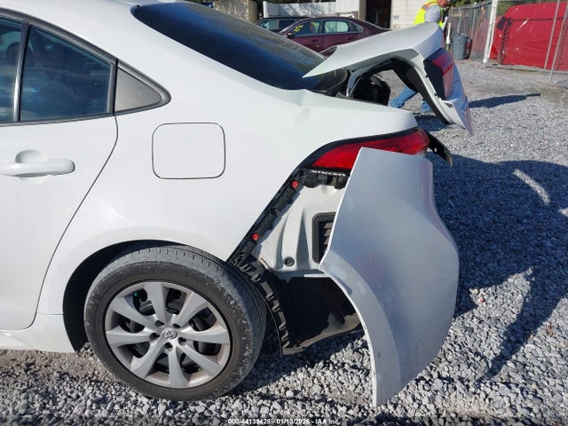Toyota COROLLA LE 2021 5YFEPMAE9MP253929 Image 20