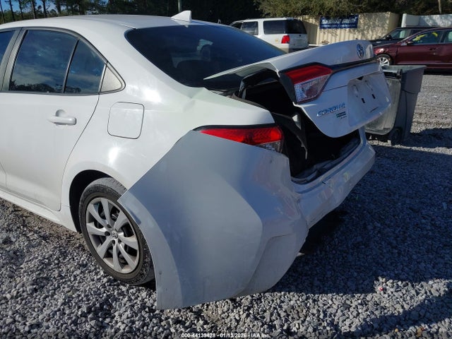 Toyota COROLLA LE 2021 5YFEPMAE9MP253929 Image 21