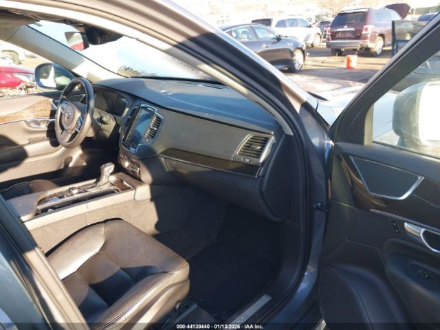 2018 VOLVO XC90 YV4102PK1J1343965 Photo 4