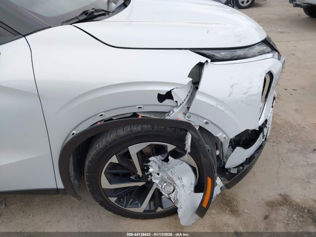 2022 MITSUBISHI OUTLANDER JA4J4UA89NZ080805 Photo 5