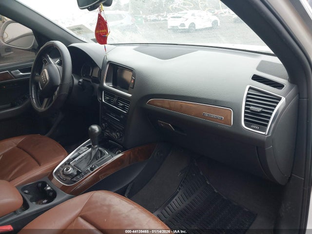 2010 AUDI Q5 WA1LKAFP8AA032170 Photo 4