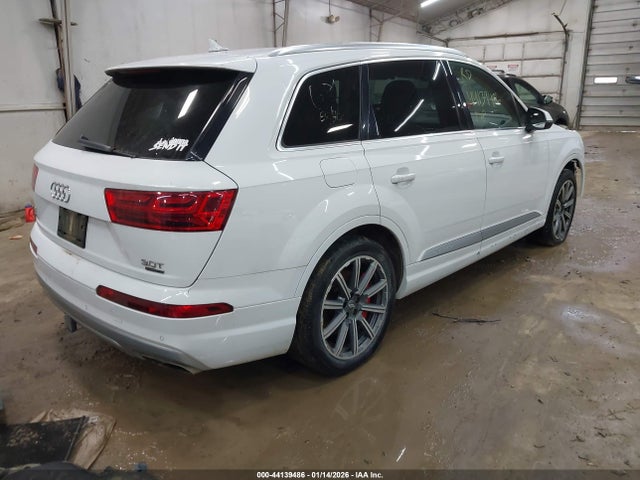 2017 AUDI Q7 WA1VAAF76HD059131 Photo 3