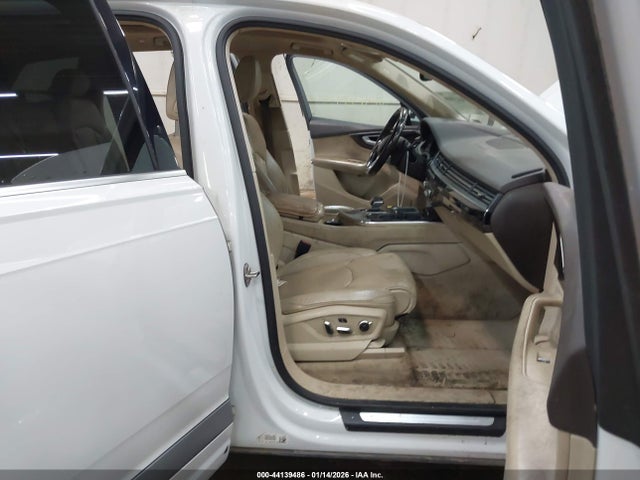 2017 AUDI Q7 WA1VAAF76HD059131 Photo 4