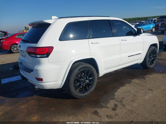 1C4RJFAGXNC149377 Jeep Grand Cherokee Wk Laredo X 4x4