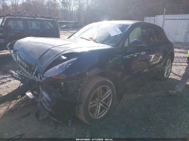 2021 PORSCHE MACAN WP1AA2A5XMLB08135 Photo 1