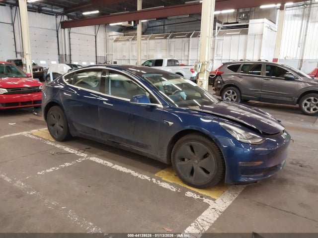 2018 TESLA MODEL 3 5YJ3E1EA6JF019421 Photo 0