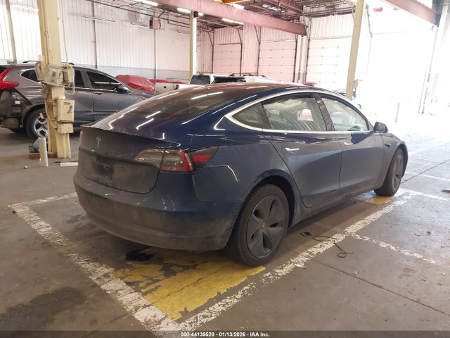 2018 TESLA MODEL 3 5YJ3E1EA6JF019421 Photo 3