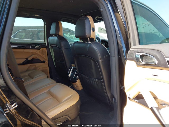 2016 PORSCHE CAYENNE E-HYBRID WP1AE2A21GLA61026 Photo 7
