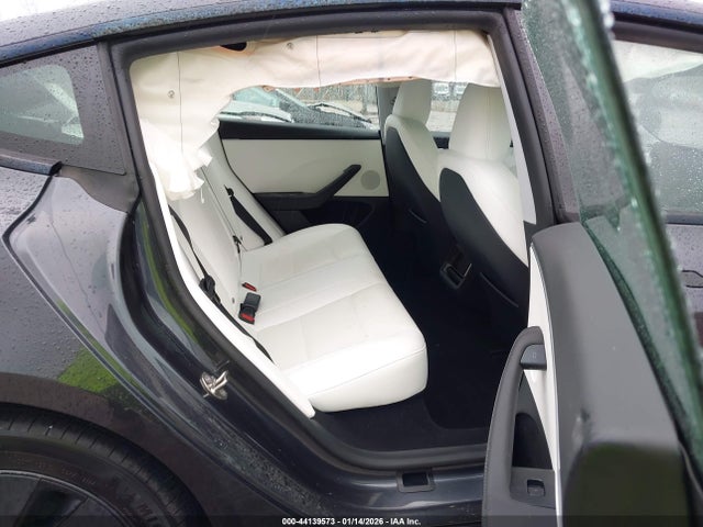 2024 TESLA MODEL 3 5YJ3E1EAXRF833048 Photo 7