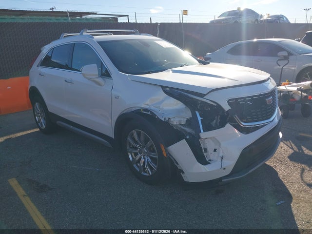 2019 CADILLAC XT4 1GYFZCR48KF196321 Photo 0