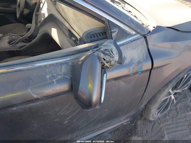 4T1B11HK4KU818260 Toyota CAMRY SE