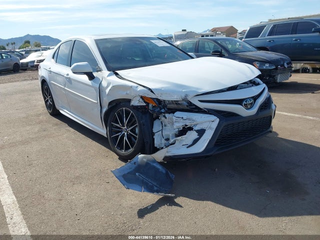 4T1S11AK3PU186580 Toyota CAMRY SE