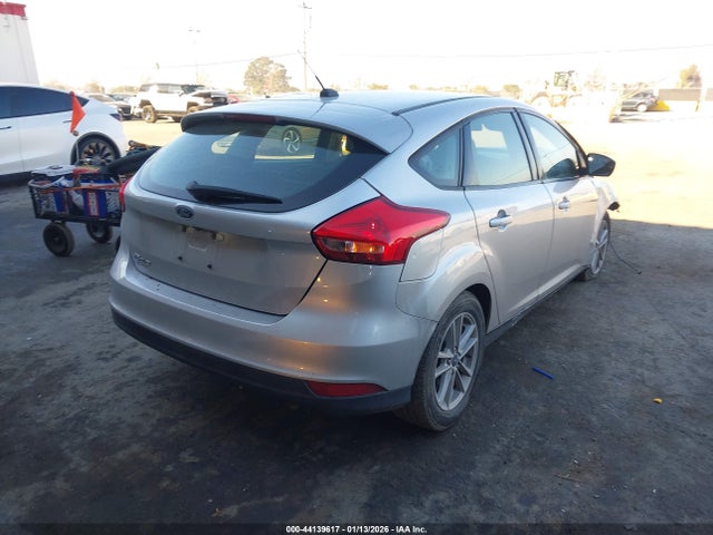 1FADP3K29JL250730 Ford FOCUS SE