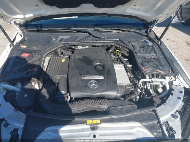 55SWF4JB0FU064970 Mercedes-Benz C 300