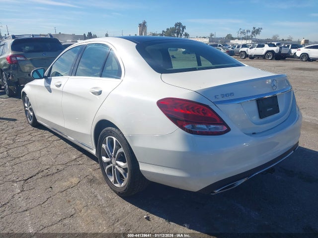 55SWF4JB0FU064970 Mercedes-Benz C 300