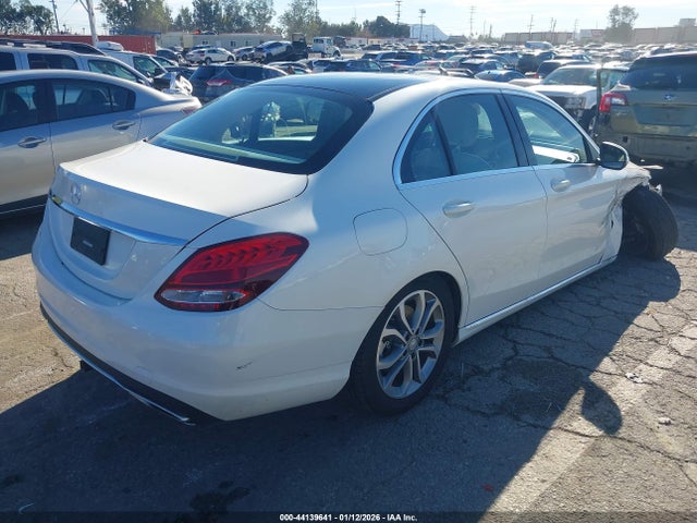 55SWF4JB0FU064970 Mercedes-Benz C 300