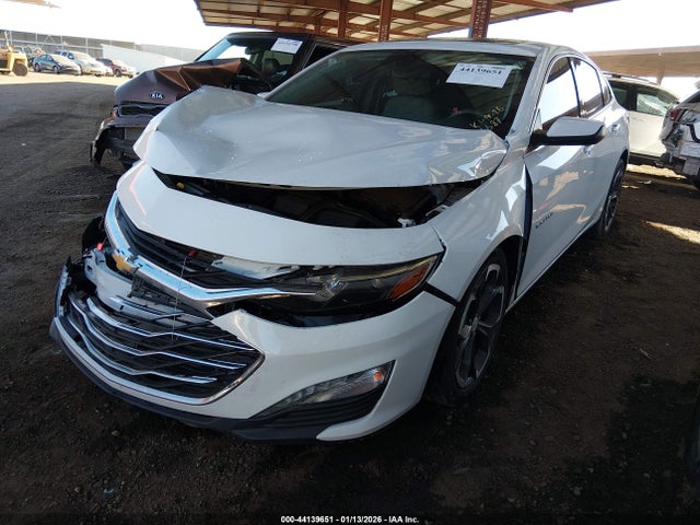 1G1ZD5ST3RF132687 Chevrolet Malibu Fwd 1lt