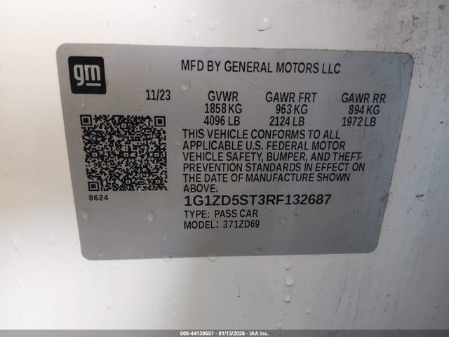 1G1ZD5ST3RF132687 Chevrolet Malibu Fwd 1lt