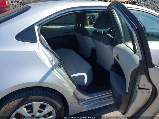 Aukcja sprzedaży 2022 Toyota Corolla Le, vin: JTDEPMAE3NJ227073, numer aukcji: 44139717