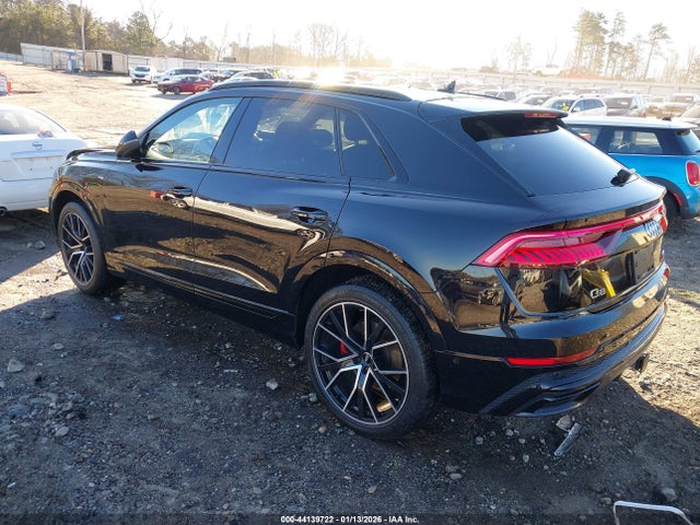 44139722 :رقم المزاد ، WA1EVAF15LD025030 vin ، 2020 Audi Q8 Premium Plus 55 Tfsi Quattro Tiptronic مزاد بيع
