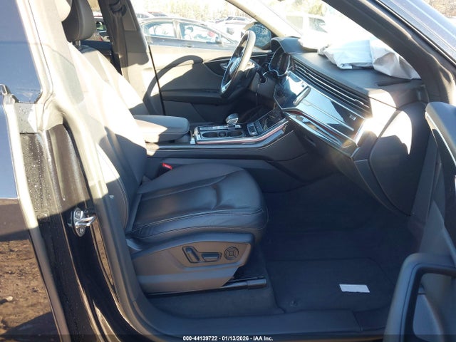 44139722 :رقم المزاد ، WA1EVAF15LD025030 vin ، 2020 Audi Q8 Premium Plus 55 Tfsi Quattro Tiptronic مزاد بيع