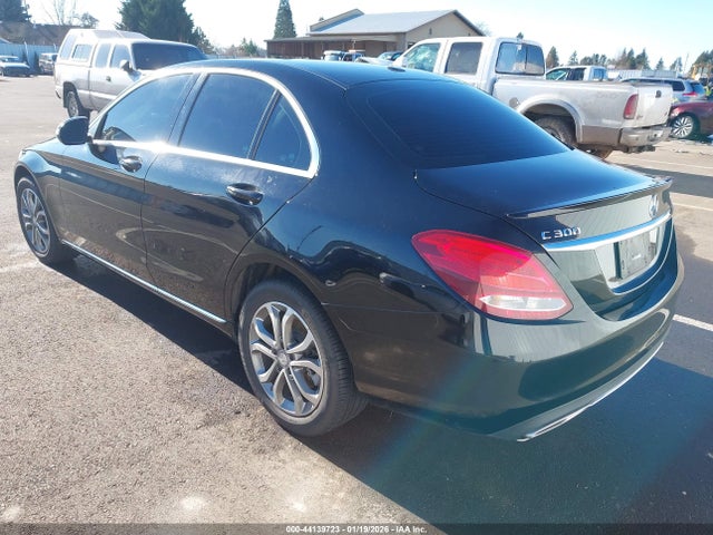 55SWF4KB3GU112767 Mercedes-Benz C 300 4matic