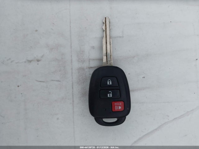 JTDKDTB35H1592149 Toyota Prius C Two