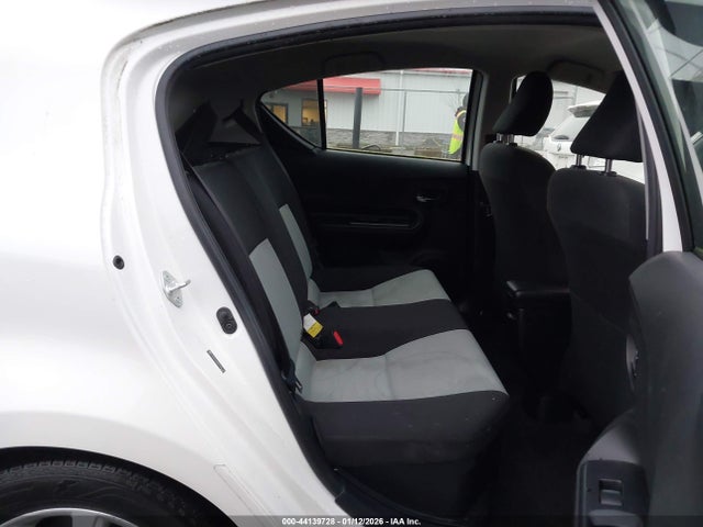 JTDKDTB35H1592149 Toyota Prius C Two