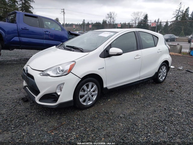 JTDKDTB35H1592149 Toyota Prius C Two