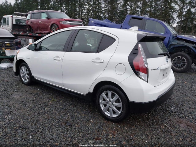 JTDKDTB35H1592149 Toyota Prius C Two