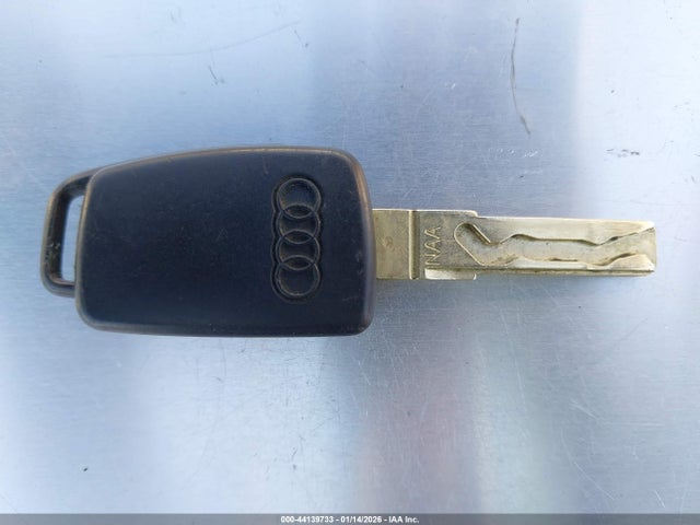 2013 AUDI A3 WAUKJAFM4DA021260 Photo 10