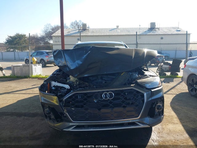 WA1GAAFY9P2183048 Audi Q5 Premium 45 Tfsi S Line Quattro